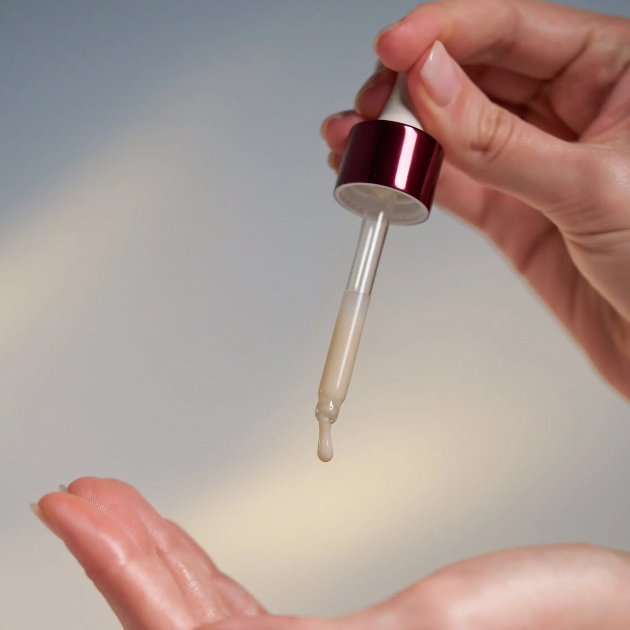 DynamicSkinStrengtheningSerum_HowToUse_COM.jpg